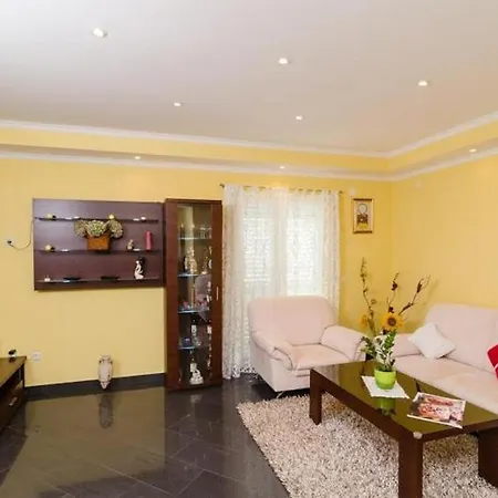 Family-friendly With Swimming Pool Vodovadja, Dubrovnik - 24632 公寓